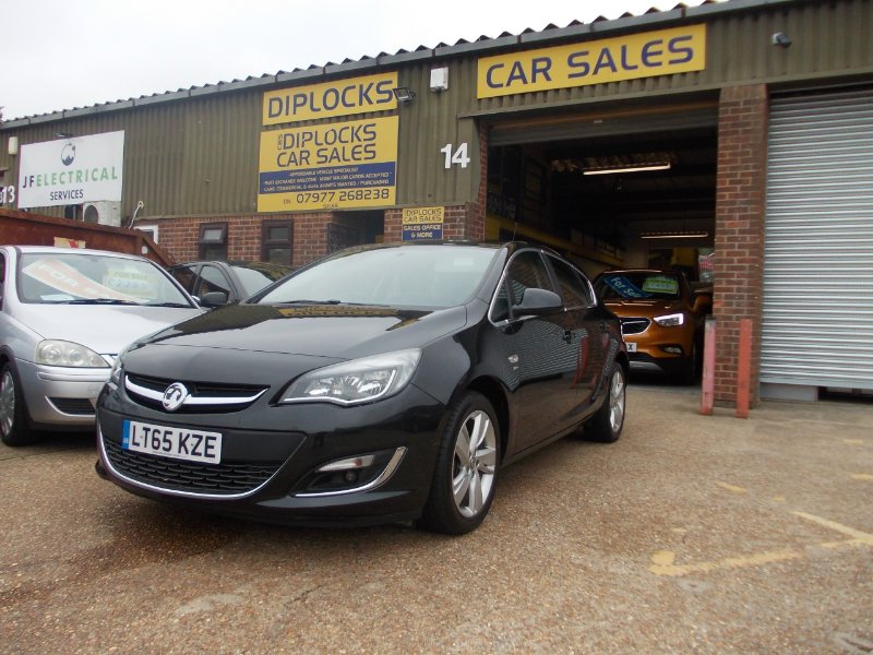 2015 Vauxhall Astra