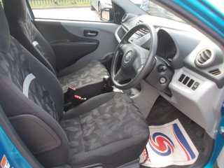 /photos/7253/6cf80eb4-e6fd-b140-c115-9c3f7a892fc5_i320x240.jpg