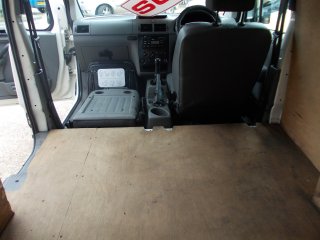 /photos/7253/73ef0dc4-cead-e0d2-980c-54baf0cf05b6_i320x240.jpg