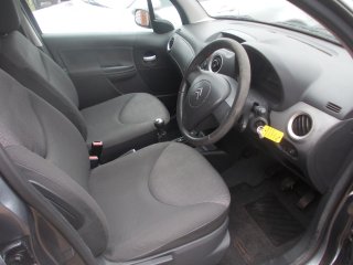 /photos/7253/fb0ea839-0380-2633-0c8e-383fb04d8d50_i320x240.jpg